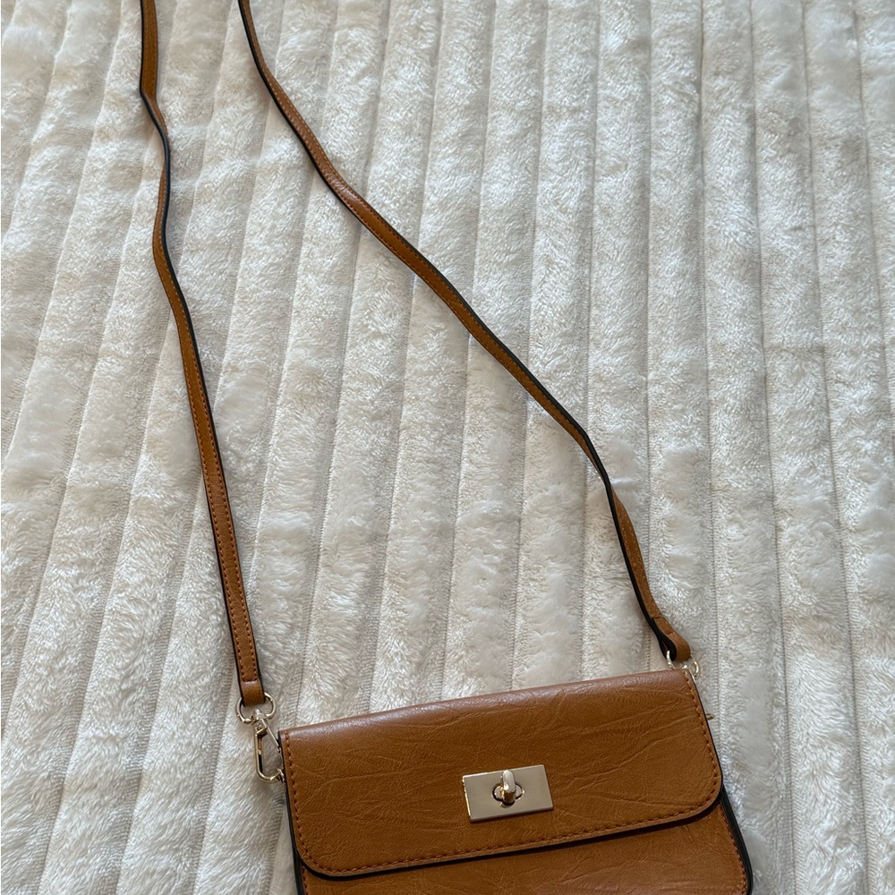 Chic Tan Mini Crossbody Bag